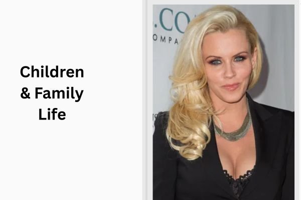brian urlacher wife